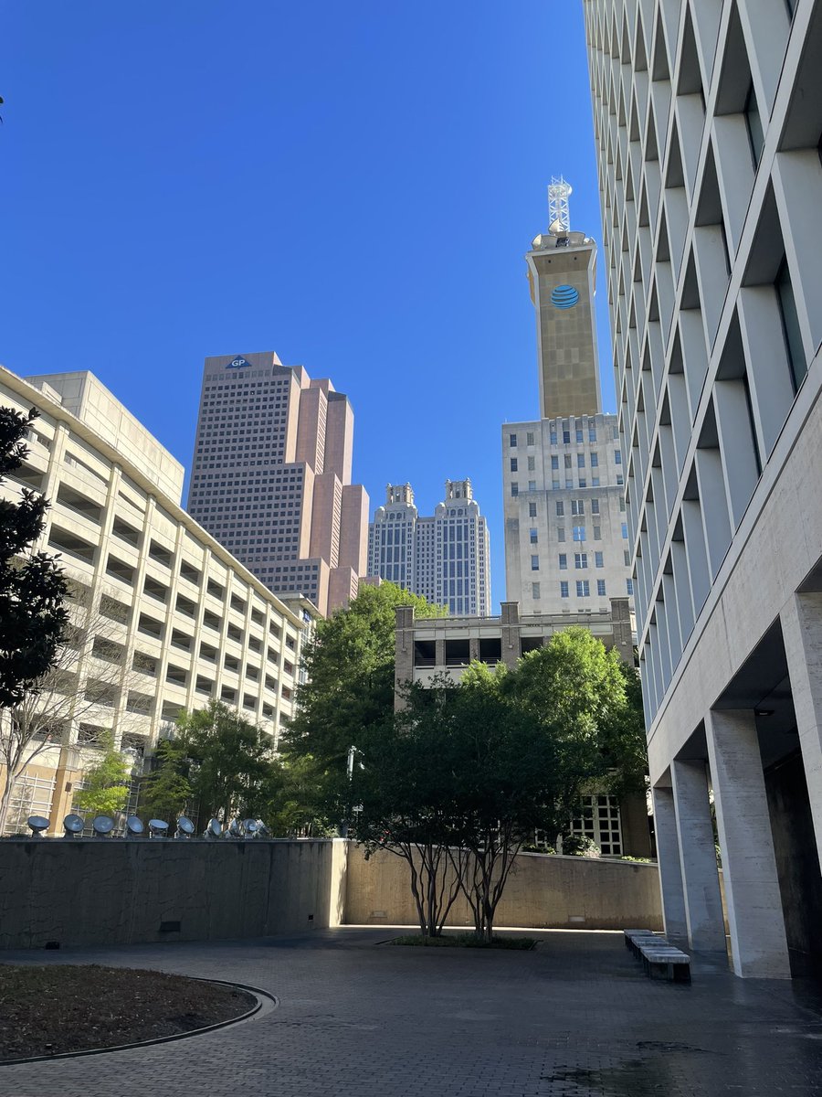 JanineBowring's tweet image. In 🌞 Atlanta after a long journey - super excited to attend #ASMicrobe as Denmark’s young ambassador 🇩🇰🧫🇺🇸