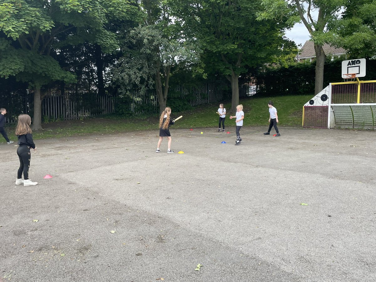 Class Leeds tweet media