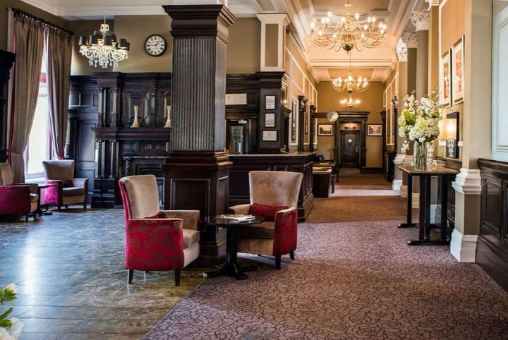 Stay with us at The Great Victoria Hotel to discover luxury in the heart of Bradford's City Centre ✨ From £63/night only ✨

#bradford #bradfordhotels #hotelsinbradford