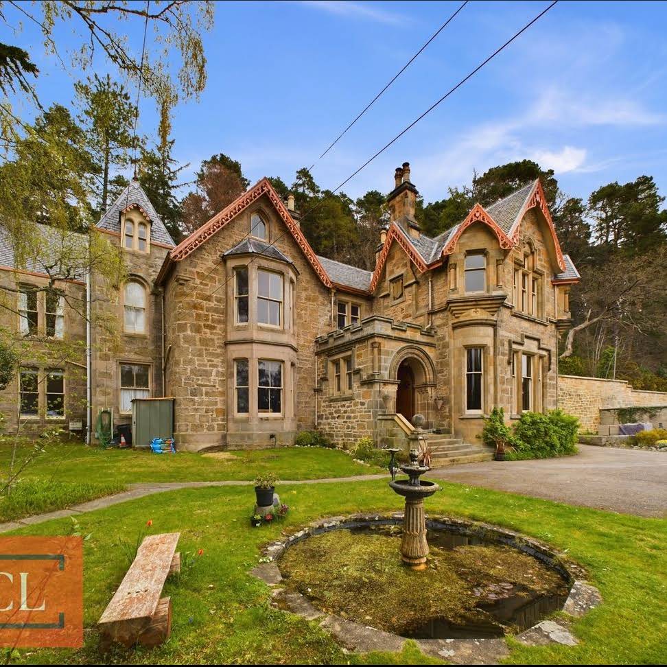 CCLProperty's tweet photo. Cluny Bank Guest House is a newly refurbished 19th Century Victorian, 10-bedroom mansion for sale in Forres.  This is an excellent opportunity for new owners to further develop this as a business and explore various lifestyle possibilities. https://t.co/4td0PxpJY2