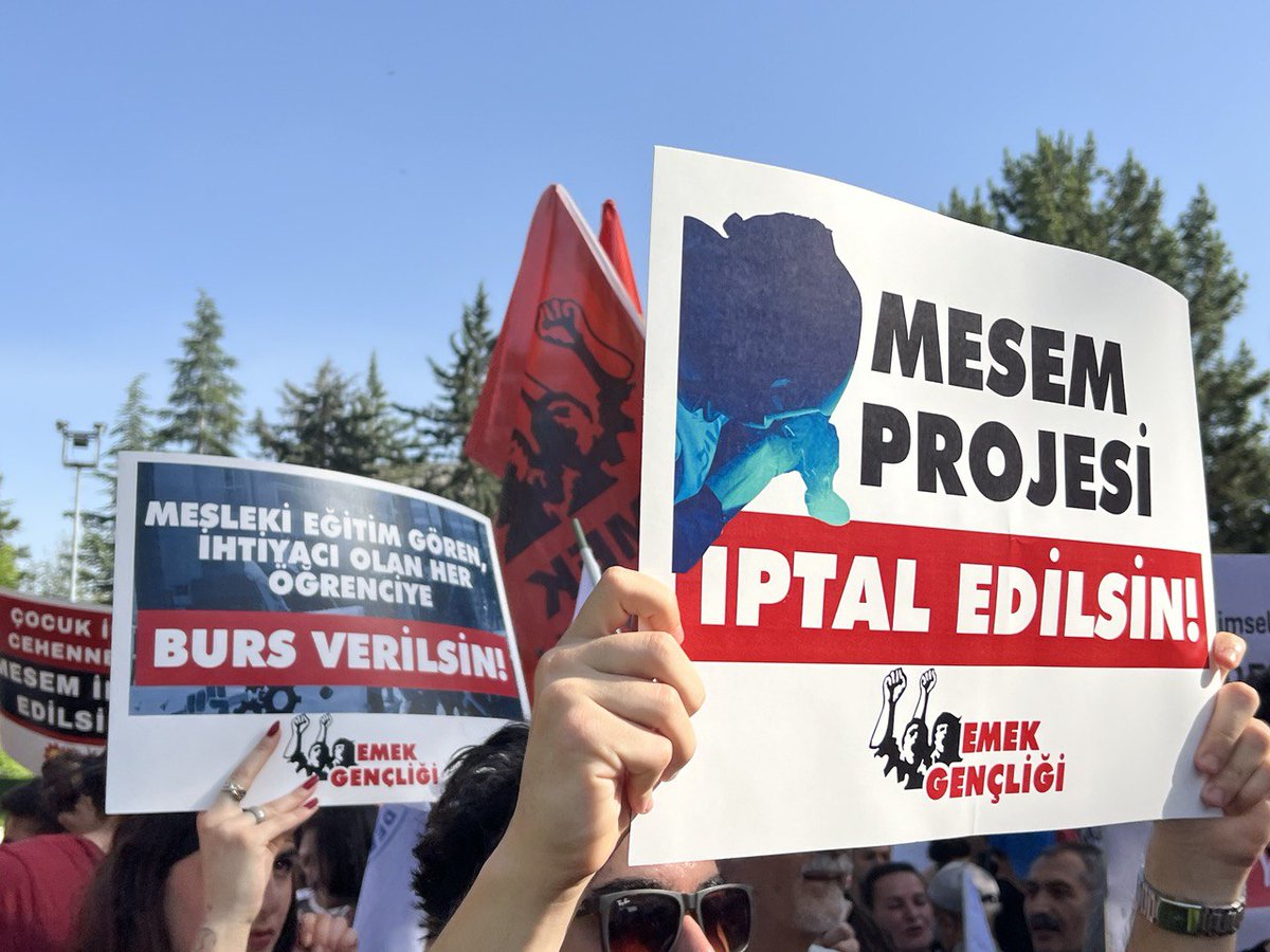 Tek adam iktidarının gerici müfredatına karşı; parasız, bilimsel, demokratik eğitim talebimizle bir aradayız!

📍Ankara