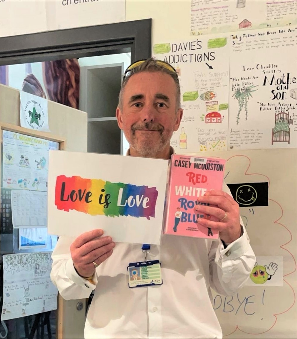 BrechinHighLib's tweet image. My epic S2 Reading Ambassadors asked BHS staff to help celebrate #PrideMonth, and #ReadWithPride! 🌈
Check out Instagram for our full musical video! #LoveIsLove
#ProudToBeBrechin