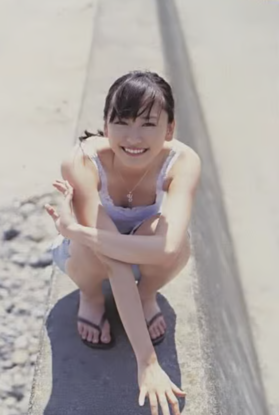 yuifeet's tweet photo. 全世界最好的小衣🎂

#新垣結衣誕生祭2024
#新垣結衣 #腳趾 #足控 #戀腳癖 #足指 #美腳 #生足 https://t.co/Bh2HJC3jFe