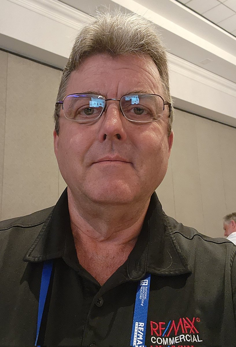 eheathma's tweet photo. We are attending the RE/MAX Commercial Symposium to continually remain engaged in peak performance development with the best people, systems, and tools to do it better than our competition. We make a complex commercial sales process simple for our Sellers. https://t.co/JtOLhnEJb5