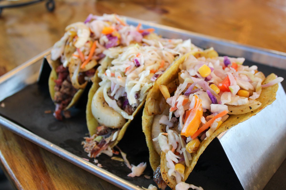 bighamsbbq's tweet photo. Tuesdays are for tacos, and we've got the perfect lineup waiting for you! 🌮 Swing by and spice up your day!
#txbbq #localbbq #barbeque #familyowned #localbusiness #bighamsbbq #bbq #bestbbqinlbk #lubbocktx #livelovelubbock #eatlocal #texastech https://t.co/nPBuV4aVuP