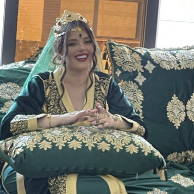 rouyermathilde's tweet photo. #NouvellePhotoDeProfil https://t.co/6U4x7MxwyE