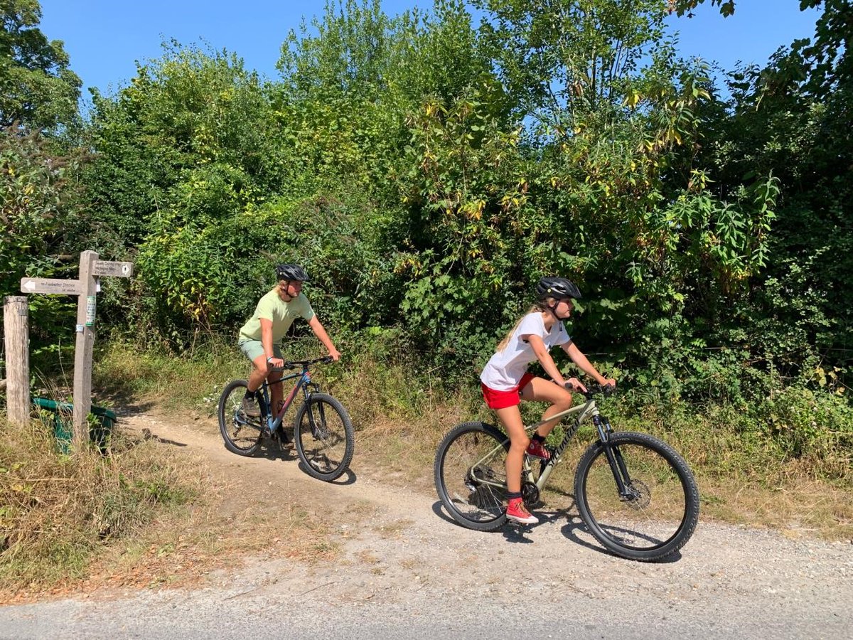 Business grants of up to £5000 to help boost the local visitor economy  🚴 We are pleased to announce a new £27K funding boost for small businesses to support the creation of new tourism experiences in Horsham District this summer. Read more: orlo.uk/aSDzM