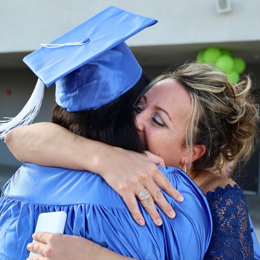 Grad_Solutions tweet media