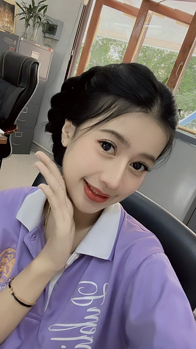 Phanthira_18's tweet photo. ปูนพร้อมก่อ สุดหล่อพร้อมยังคะ แง่นๆ😜🛵
#แคปชั่นน่ารัก #แคปชั่นอ่อย #แคปชั่นอ่อยแรง #แคปชั่นเด็ด #แคปชั่นเด็ดๆโดนๆ #แคปชั่นเด็ดๆโดนๆ #แคปชั่นโสด https://t.co/5m7XmUDzsY