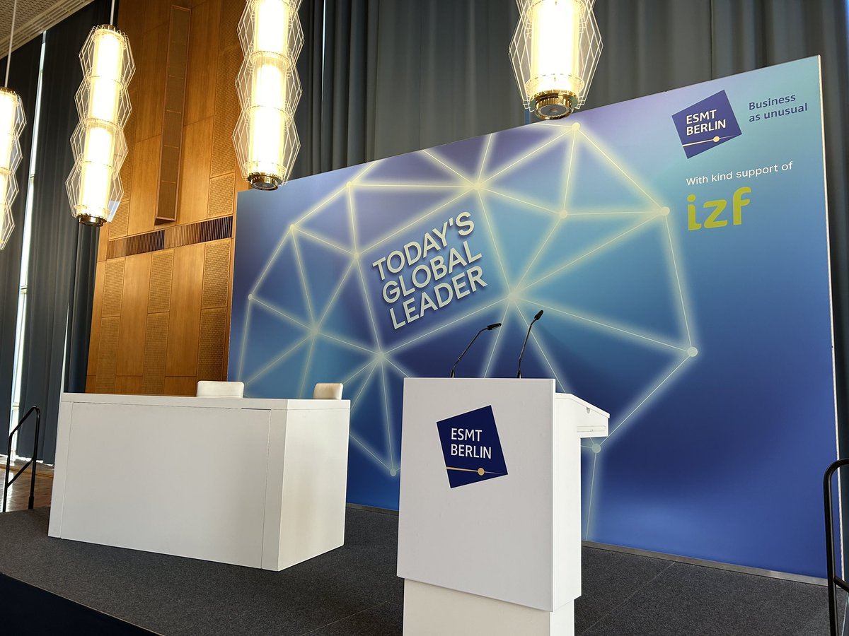 Today’s Global Leader is about to start! We are pleased to welcome Christian Sewing, CEO of @deutschbank for this edition tonight. 

<a href="/izf_dialog/">Initiative zukunftsfähige Führung</a> #finance #deutschbank #berlin