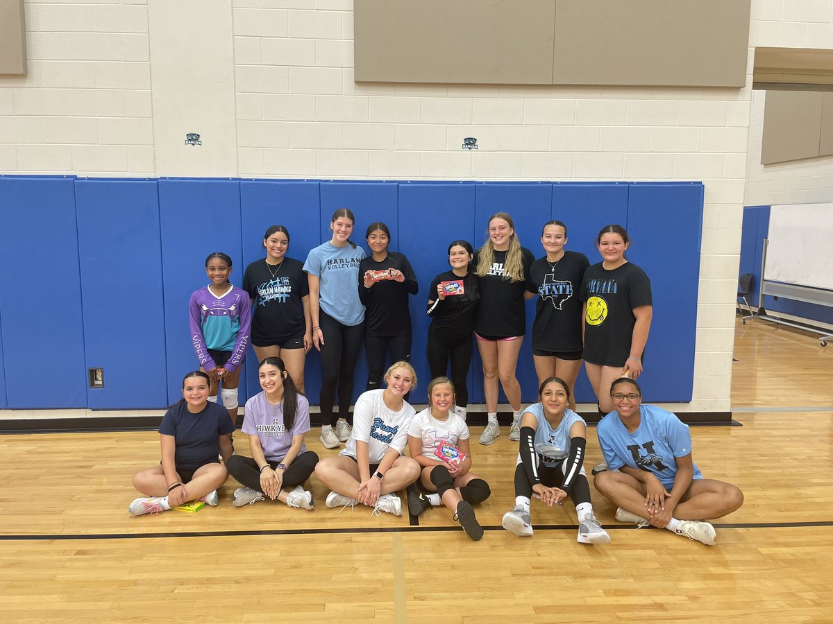 Harlan Volleyball tweet media