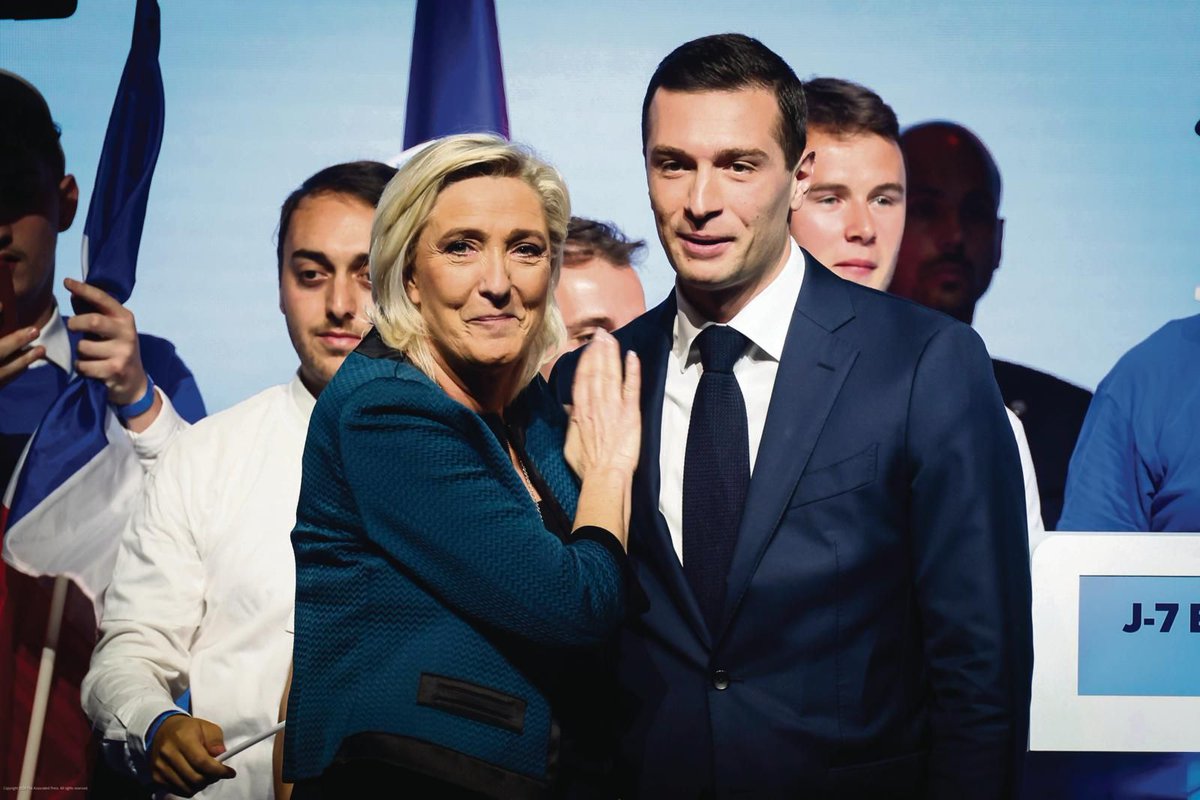 Vous connaissez tous le contexte politique actuel avec la victoire de Bardella et la dissolution de l'Assemblée Nationale

Je t'ai fait un doc te donner 3 idées business pour faire un paquet de fric grâce à cette situation

RT + Follow &amp; commente "élections" pour recevoir ton doc