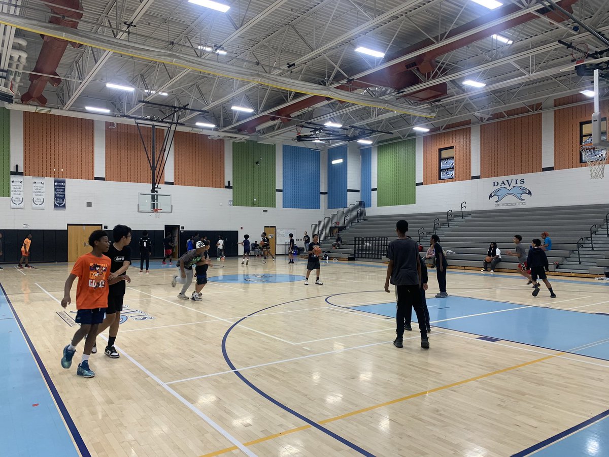 Davis Morning Basketball tweet media