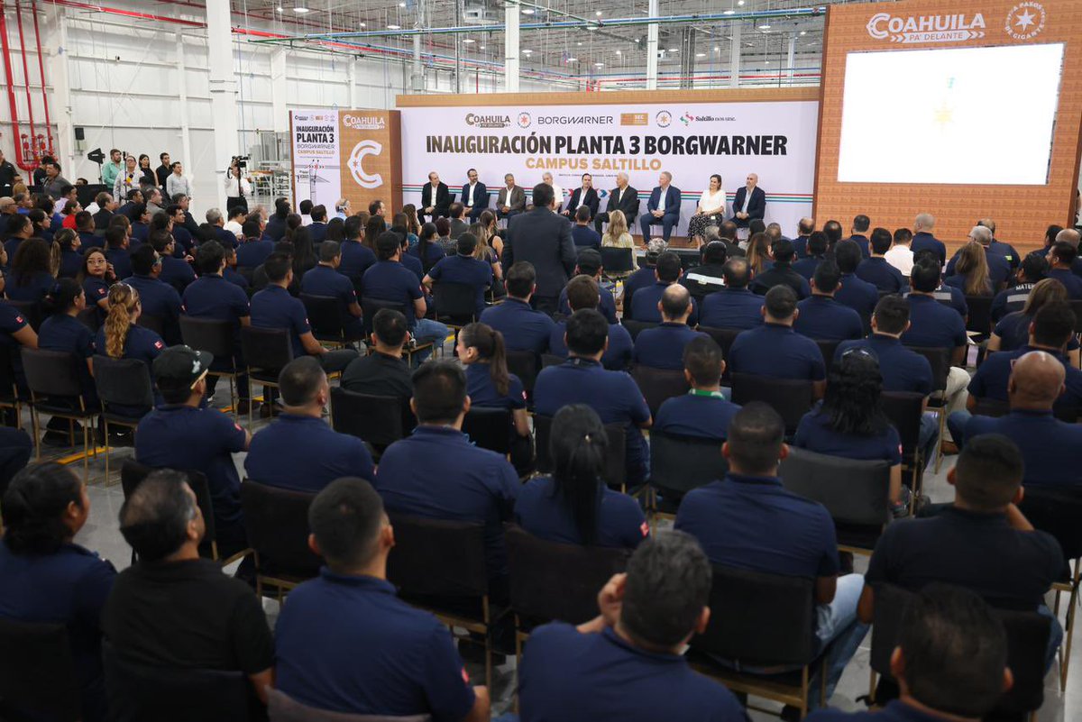 ¡Coahuila va pa’ delante #APasosDeGigante! Con una inversión de $858 millones de pesos y 350 nuevos empleos, inauguramos la tercera planta de BorgWarner, empresa líder en manufactura de autopartes. Gracias por seguir confiando en Coahuila. (1/2)