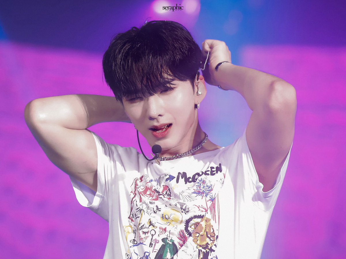 flourishy__'s tweet image. 나를 너므 힘들게 해