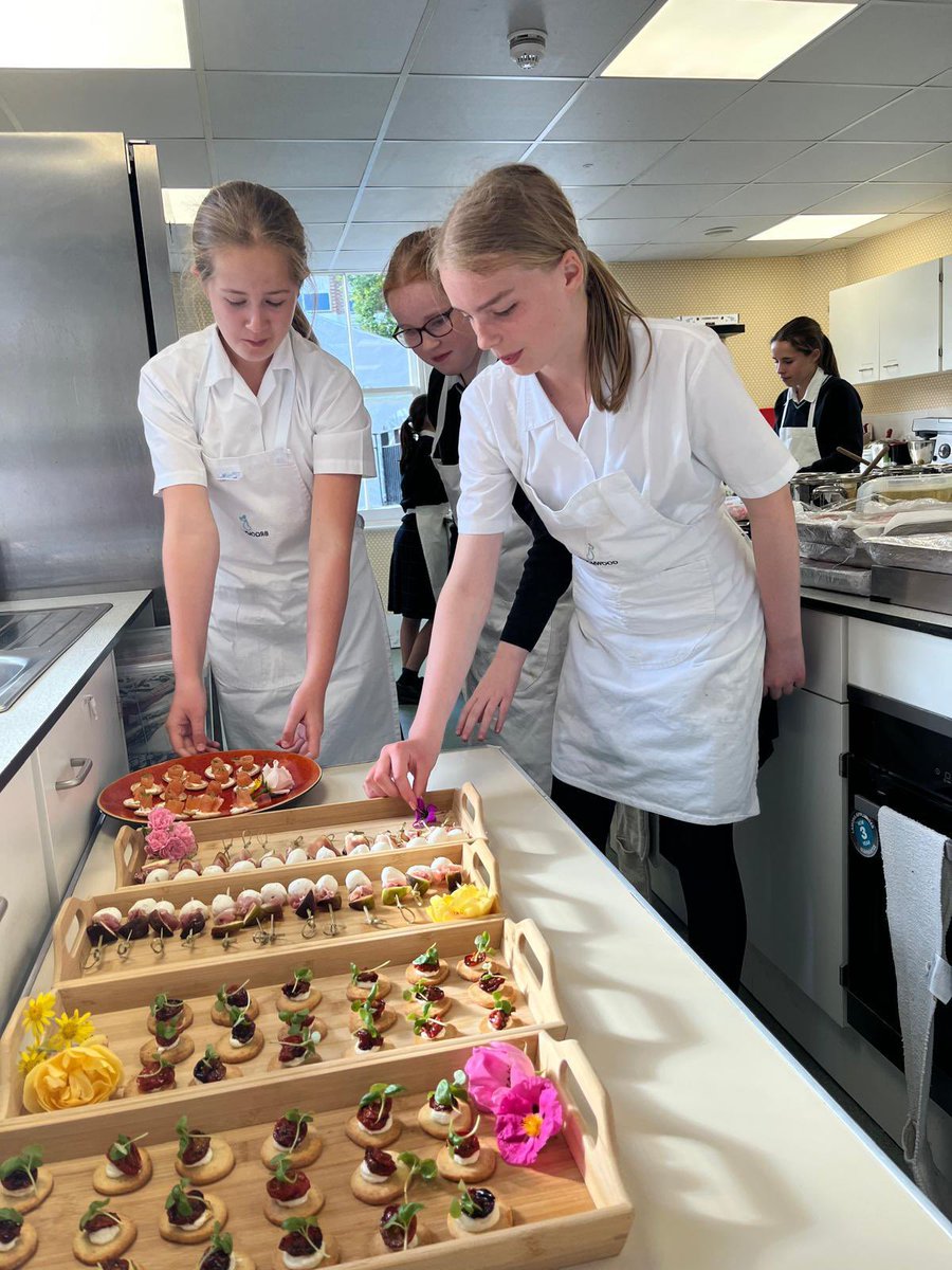 Year 7 produced amazing food last night for the <a href="/BroomwoodGirls/">Broomwood Prep - Girls</a> Cookery Evening. Parents were treated to canapés and three courses all cooked and prepared by the girls. Seriously impressive!
