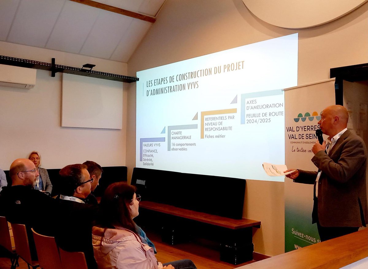 Retour sur le séminaire des cadres de l’Agglo qui s'est tenu aujourd'hui à <a href="/VilledeYerres/">Yerres</a> avec la visite de <a href="/durovray/">François Durovray</a>, qui en a profité pour présenter ses remerciements aux agents qui œuvrent au quotidien pour les habitants ainsi que sur les différents projets menés et à venir.