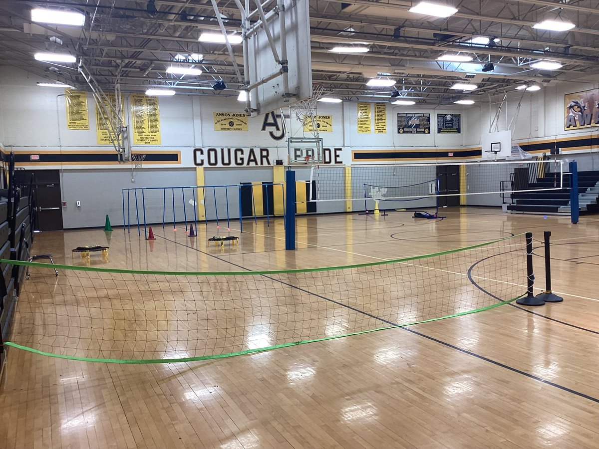 Jones Middle School (@nisdjones) on Twitter photo Coach Cadenhead is ready for our summer school students! Check out his gym setup! <a href="/NISD_Rayburn/">NISDRayburn</a> Coach Cadenhead is ready for our summer school students! Check out his gym setup! <a href="/NISD_Rayburn/">NISDRayburn</a>