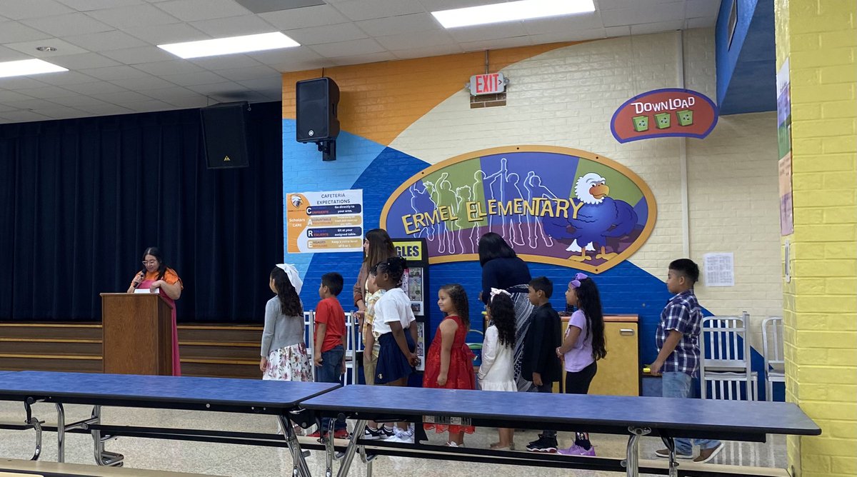 ✌🏼Way DL could not contain their excitement as they earned awards for outstanding character, excellent attendance, and academic achievements during this morning’s <a href="/ErmelES_AISD/">Ermel Elementary</a> award ceremony🤩