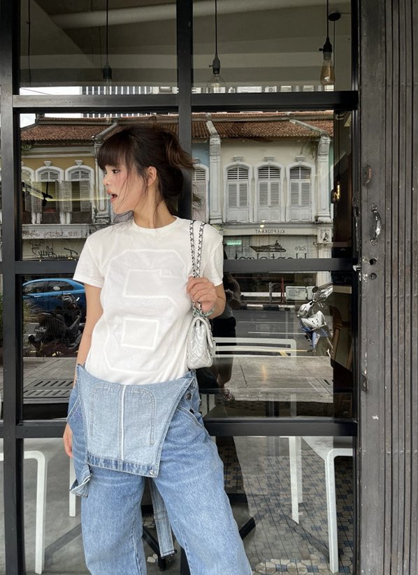 wdnightstore_'s tweet photo. #เสื้อยืด #wgwe #น่ารัก #เสื้อยืดน่ารัก #พร้อมส่ง #เสื้อยืดสไตล์เกาหลี #ส่งฟรี #ช้อปปี้ #ลาซาด้า #ขายดี #รีวิว #ชุดไปคาเฟ่ #LazadaTH 

line shop 🛒 https://t.co/BExuAalfGQ
line@ : https://t.co/2JHjm1SVJP
shopee : https://t.co/7v04JUReWt
lazada : https://t.co/qyiWAGVOYR https://t.co/mf48spweqr
