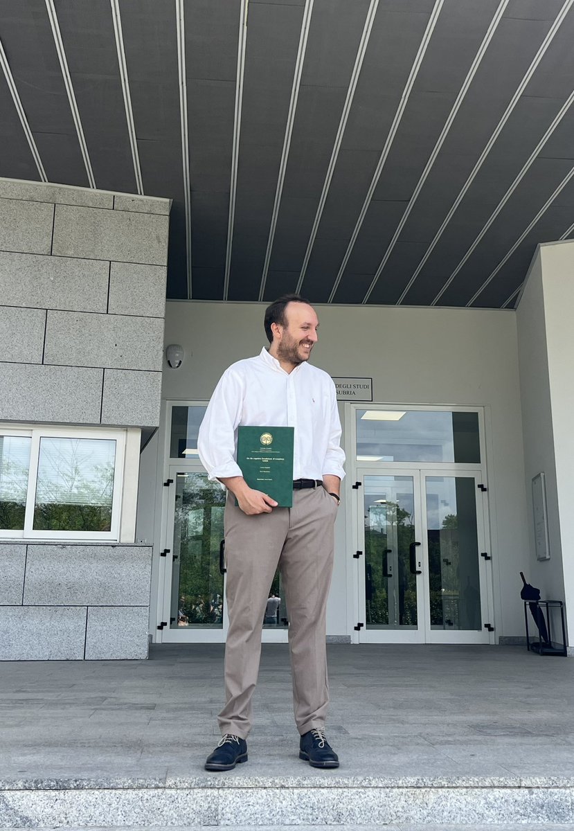 Lord_Gag's tweet photo. Today I have successfully defended my Ph.D. thesis “On the cognitive foundations of conspiracy beliefs” for the @Uni_Insubria Ph.D. program in “Methods and models for economic decisions”! My work has been awarded with a vote of excellence and a Magna Cum Laude 🤟🏻 @ecoInsubria https://t.co/cFDsCylZoq