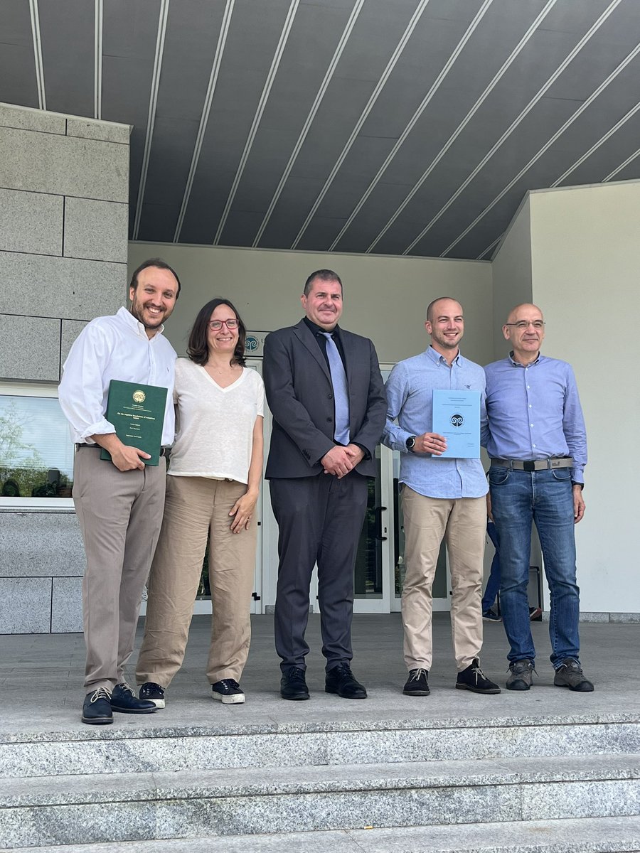 Lord_Gag's tweet photo. Today I have successfully defended my Ph.D. thesis “On the cognitive foundations of conspiracy beliefs” for the @Uni_Insubria Ph.D. program in “Methods and models for economic decisions”! My work has been awarded with a vote of excellence and a Magna Cum Laude 🤟🏻 @ecoInsubria https://t.co/cFDsCylZoq