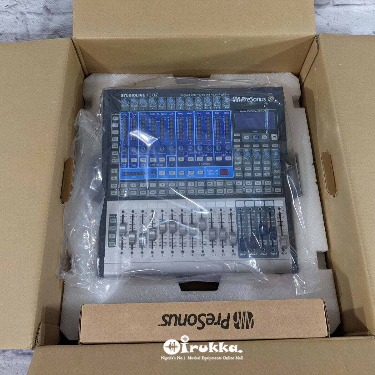 irukka_musicals's tweet photo. 🎶 Mix like a pro with the #Presonus #StudioLive 16.0.2 USB Digital #Mixer! 

Perfect for capturing pristine #sound and seamless live performances. 🎛️✨

#Shopnow! ➡️Link in Bio

#irukka #AudioGear #MusicProduction #AudioGear #SoundMixer #Digitalmixer #music #Dontsettleforless https://t.co/Q2hAFT2aUe