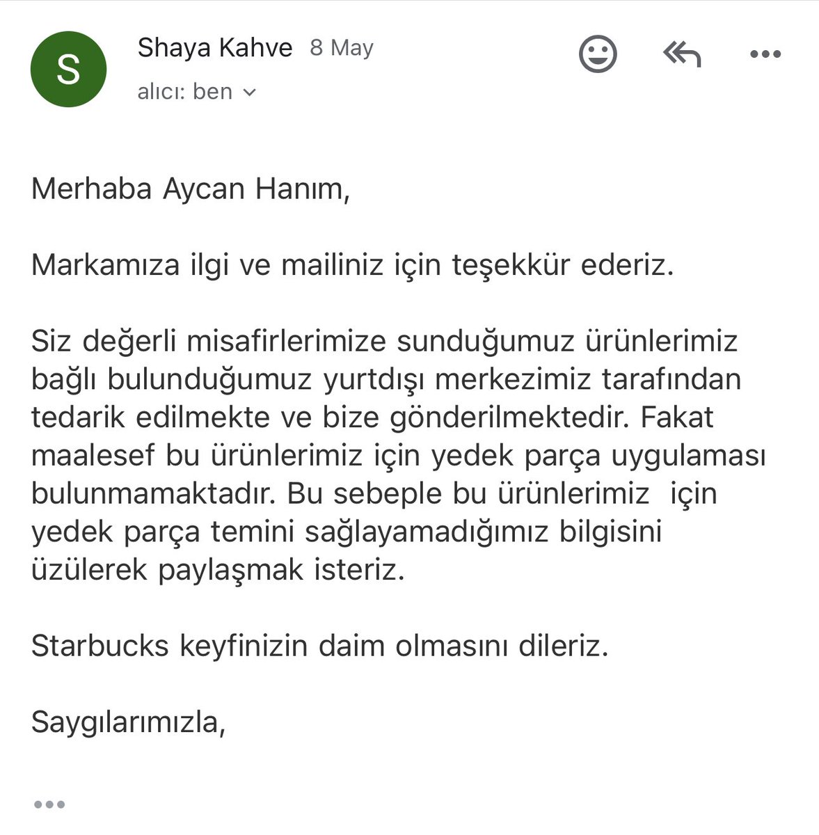 aincegul's tweet photo. Satarken bu ürünleri 4 rakamlı fiyatlara satıyorsunuz. Markaya para alıyorsunuz. Ancak mağazanızda hala satılmakta olan ürünlerin kapaklarını tedarik edemiyorsunuz. Yedek parça uygulaması yokmuş. Şuan bu ürünler çöp, yazık! Bir daha alır mıyım? Tabiki hayır! @StarbucksTR https://t.co/SNNpioJvJ0