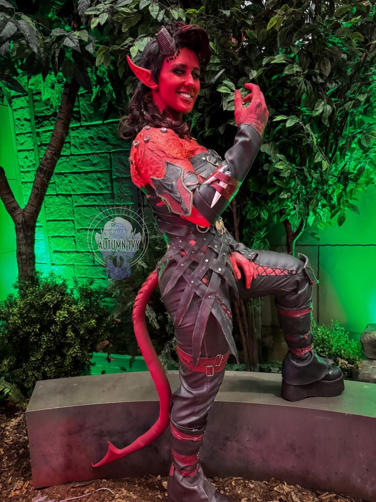 Autumn Ivy tweet media