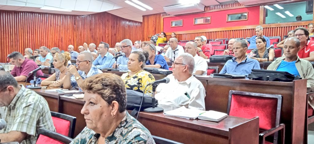AlexisLorente74's tweet photo. 🇨🇺| Recibimos en el día de hoy visita previa del Gobierno encabezada  por la Dirección de Atención a los Órganos Locales del Poder Popular integrada por representantes de los ministerios y de los  Organismos de la Administración Central del Estado.

#SanctiSpíritusEnMarcha https://t.co/PFQk9CAZZV