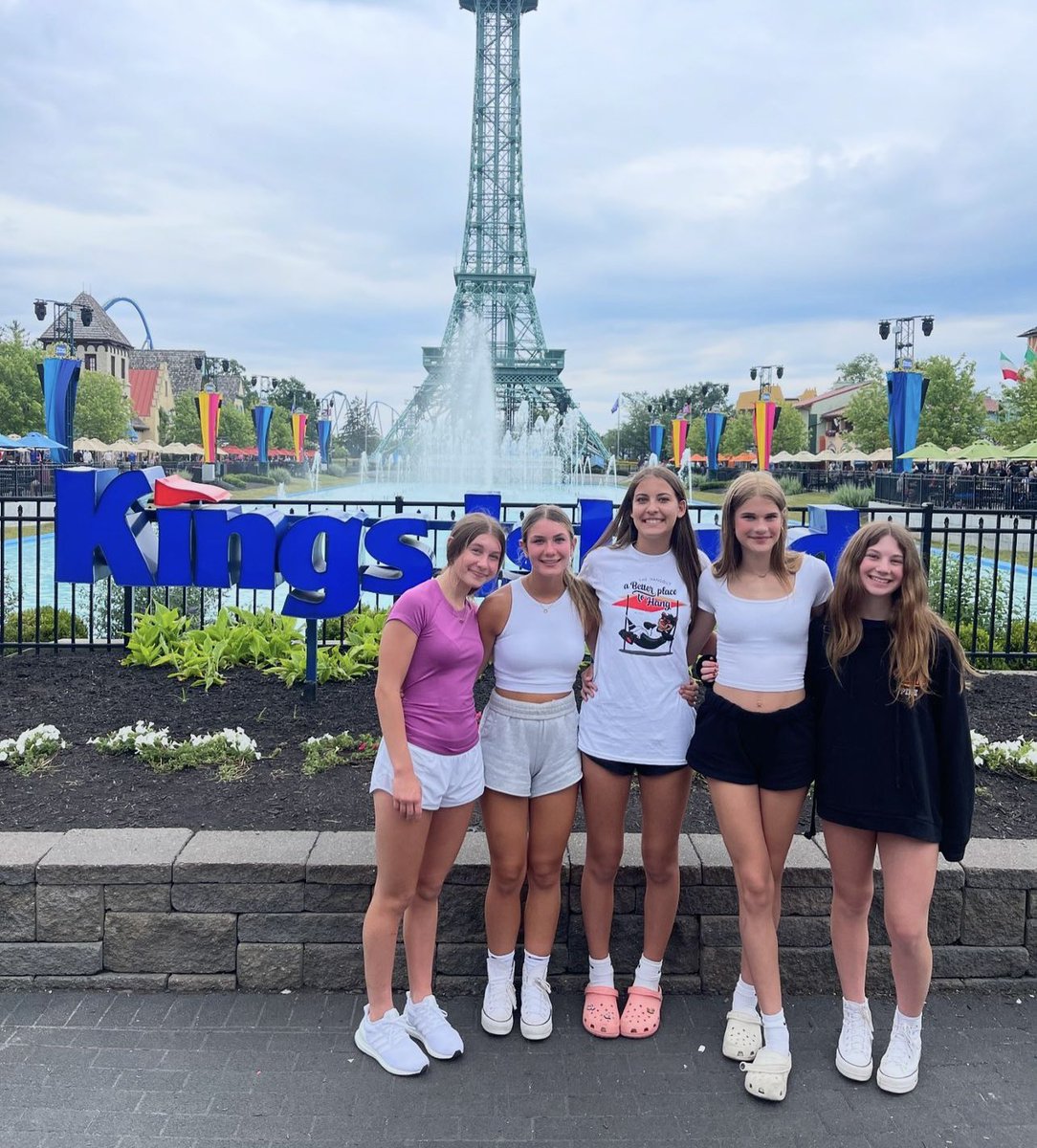 buckeyeelitebb's tweet photo. 2028 at Kings Island after we wrap up games in Cincinnati 🏀🎢 https://t.co/H12EqA06og