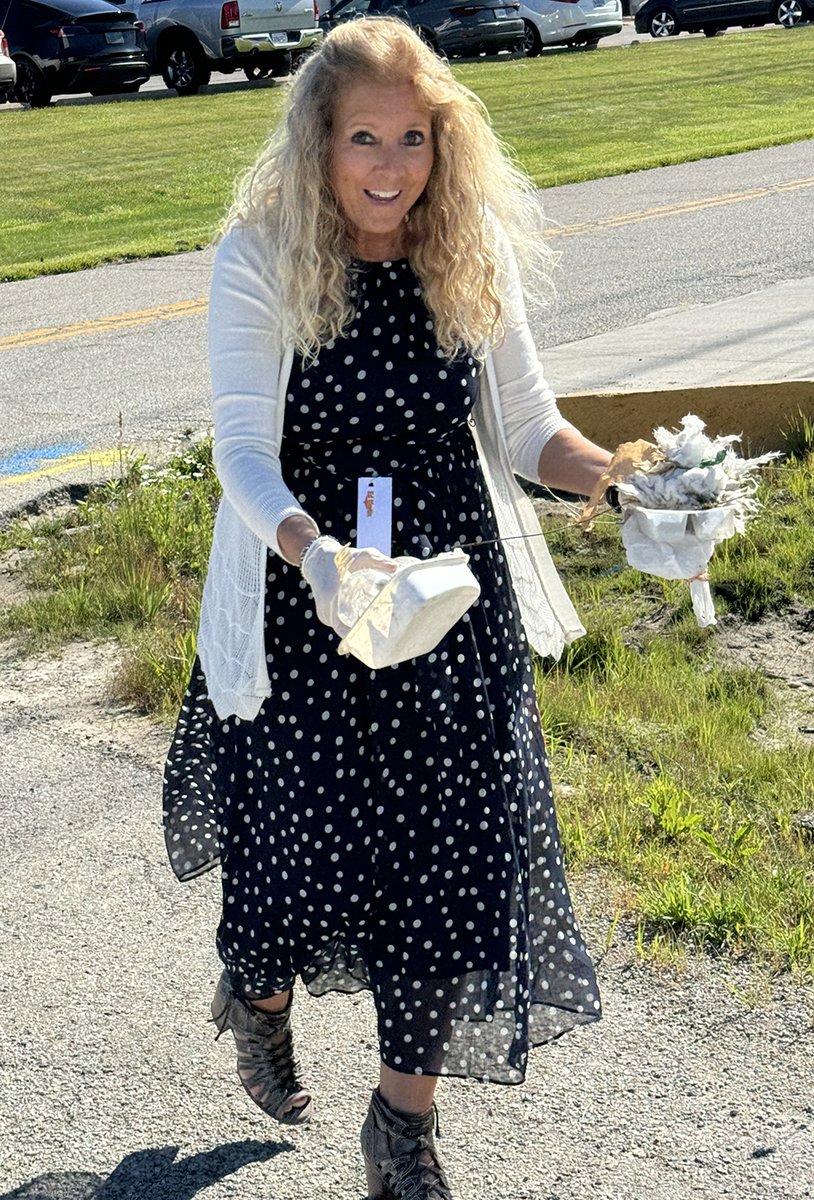 Deflecto tweet media