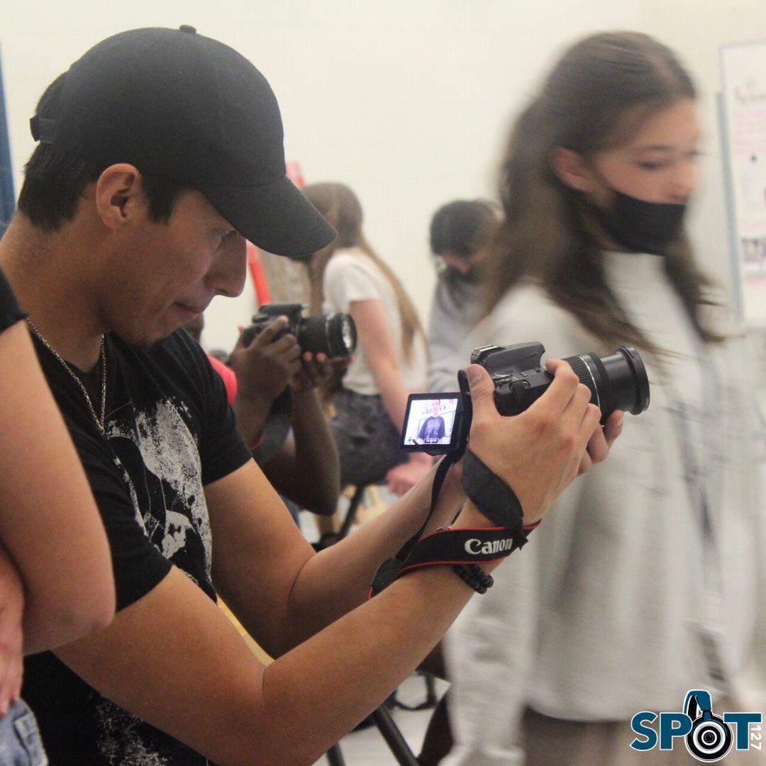 SPOT127's tweet photo. Summer means hanging out by the pool and sleeping in. How about trying something new?! Learn the ins and outs of digital art at a SPOT 127 summer bootcamp. Sign up now — limited spots are available! https://t.co/fbWh1KyHCA https://t.co/4g9yKj4Cwn