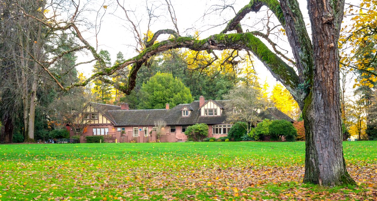 King County Parks needs your help to learn more about how people travel to and through Marymoor Park, including traffic, parking, and walking or biking. Provide your feedback by Tuesday, June 18.

ow.ly/4lba50SeWhc