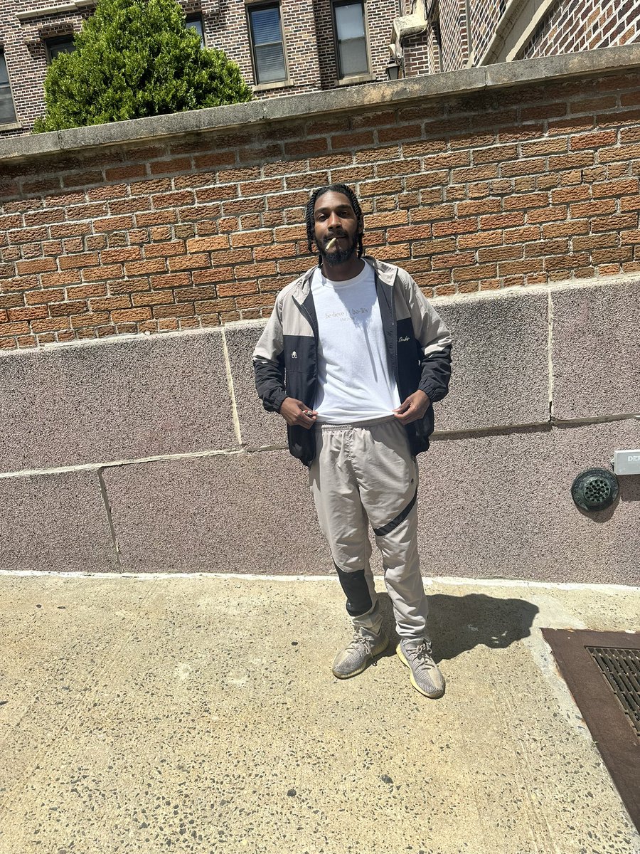 Livinglikelvrry's tweet photo. MY ATTITUDE IS F*UCK IT BECAUSE MFS LOVE IT! 💯! TRACKSUITS WILL BE HERE SOON 
Subscribe to our website https://t.co/dDj7WMrTog
@umidubs  #Umiverse https://t.co/rI4DwUntZZ