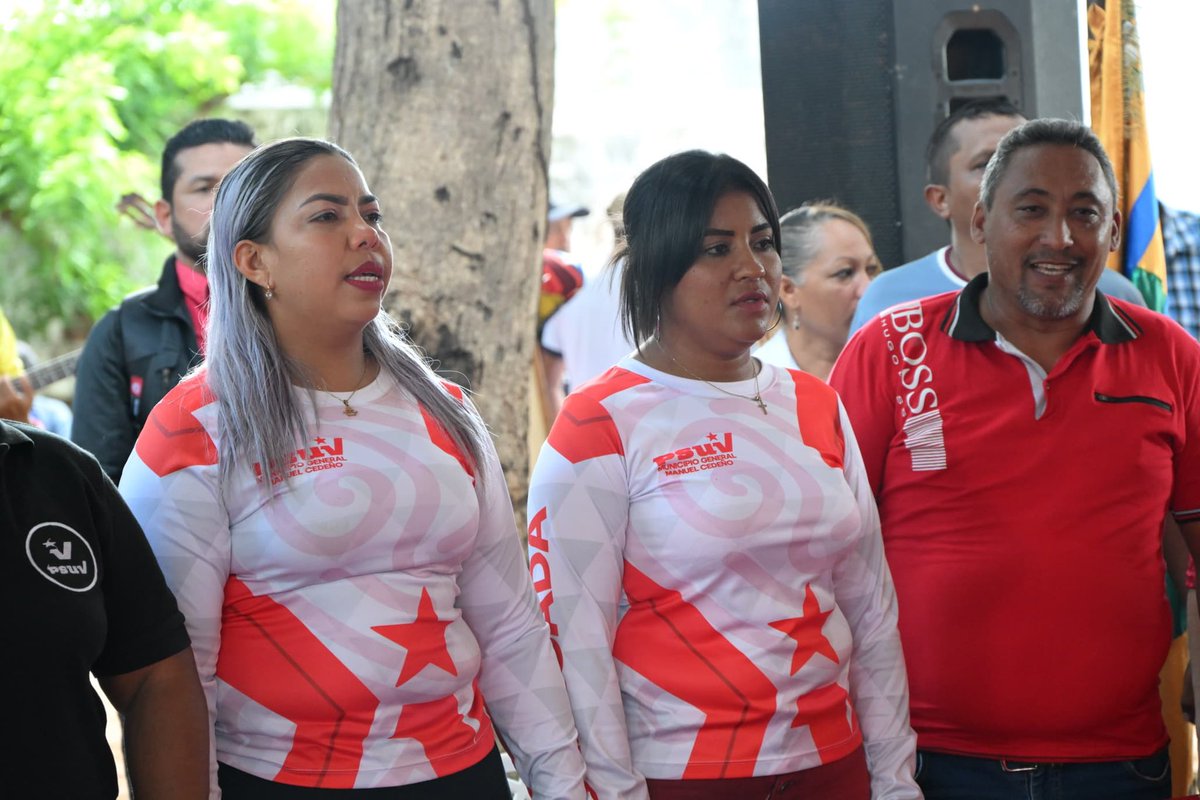 amarcanopsuv's tweet photo. Nos vinimos a Caicara del Orinoco, Municipio General Cedeño al encuentro con las estructuras del @PartidoPSUV para seguir profundizando en la organización del 1x10x7 rumbo a la Victoria Popular con @NicolasMaduro https://t.co/fLeUBJltej