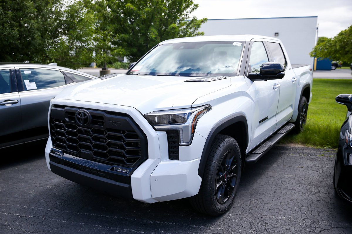 YarkToyota's tweet photo. Go bold or go home in the 2024 Toyota Tundra.✨

With the intensity of its twin-turbo engine and exceptional towing power, the Toyota Tundra is ready to work hard and play even harder.

Discover what makes the 2024 Toyota Tundra stand out at https://t.co/ZIT7CW0VAP! https://t.co/IhYHgvDWNk