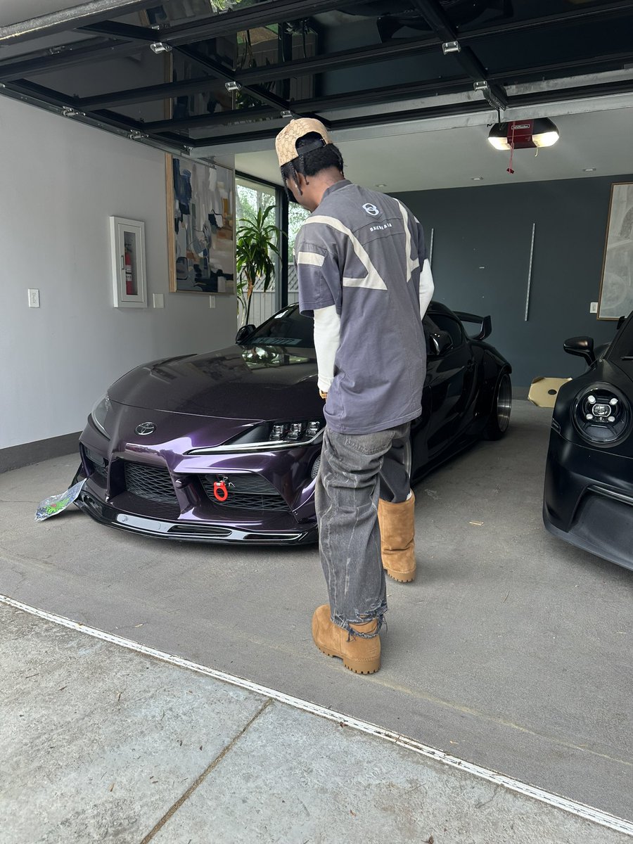 Bruce Ray tweet media