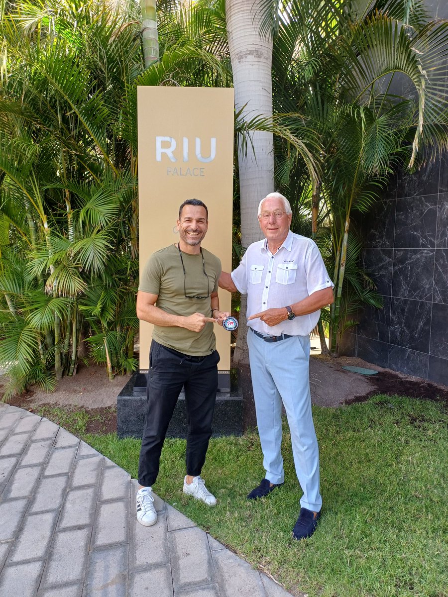 Tijdens mijn vakantie op Gran Canaria kennisgemaakt met Fran Guitierez van de International Police Association in Maspalomas.