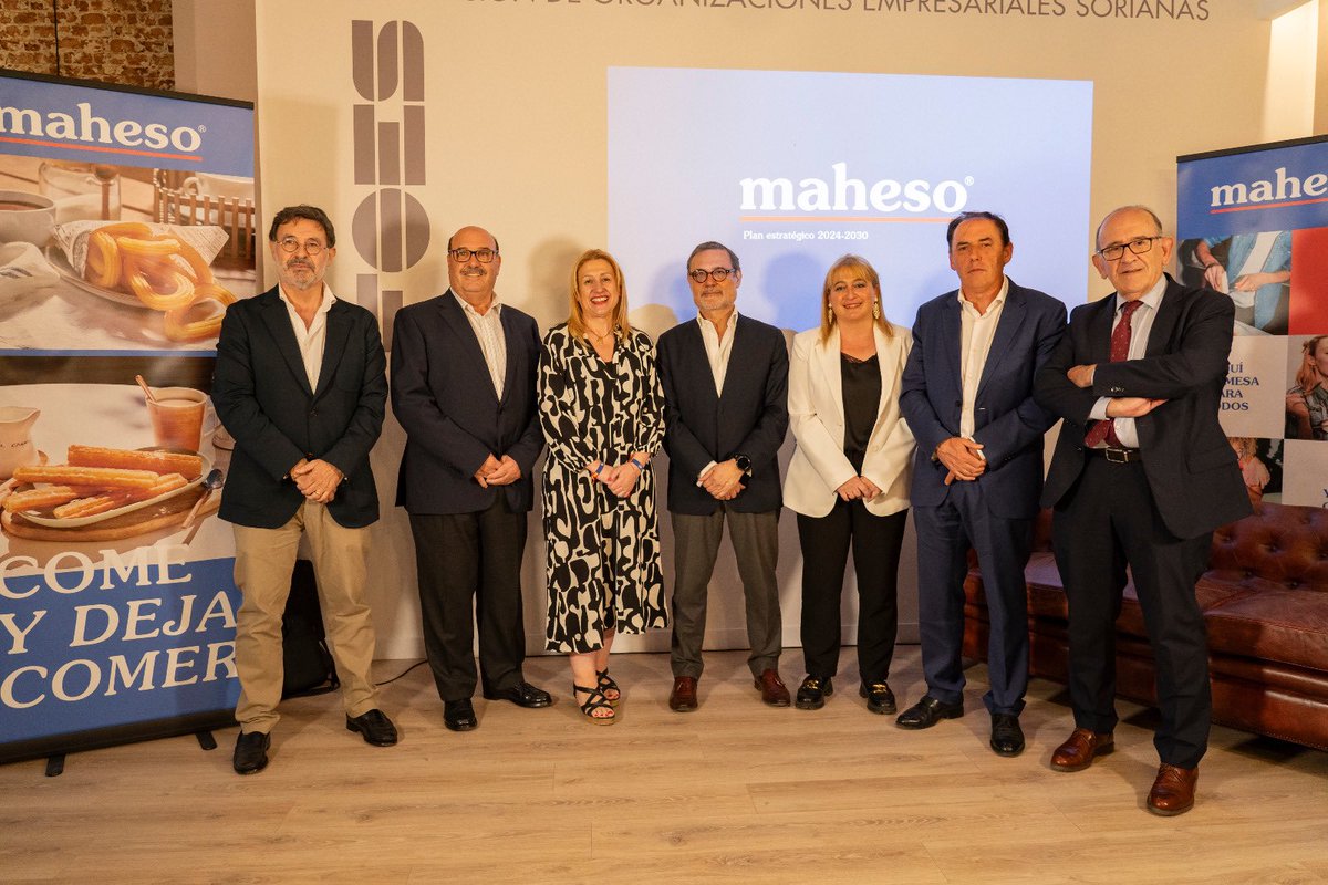FOES_SORIA's tweet photo. 🏭👉🏻 @Maheso_news: nueva empresa en el PEMA de la mano de #FOES a través de @InvestInSoria

➡️ La empresa va a realizar una inversión de 38M€ con 40 empleos en una primera fase

ℹ️ Noticia completa en https://t.co/JR5K6SYfY3 https://t.co/NI5pZzeWmV