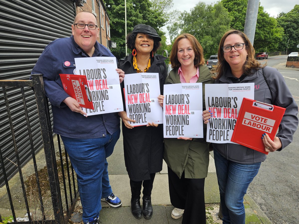 CWU Tyne & Wear (@cwutyneandwear) on Twitter photo Jo and Dave from the branch got out volunteering with <a href="/Lola__McEvoy/">Lola McEvoy</a> & <a href="/ChiOnwurah/">Chi Onwurah 💙</a> in Darlington, in support of Lola's campaign to become the next MP of Darlington, and to support the <a href="/labourunionsuk/">Labour🌹Unions</a> New Deal for Working People 🌹🌹✊️ Jo and Dave from the branch got out volunteering with <a href="/Lola__McEvoy/">Lola McEvoy</a> & <a href="/ChiOnwurah/">Chi Onwurah 💙</a> in Darlington, in support of Lola's campaign to become the next MP of Darlington, and to support the <a href="/labourunionsuk/">Labour🌹Unions</a> New Deal for Working People 🌹🌹✊️