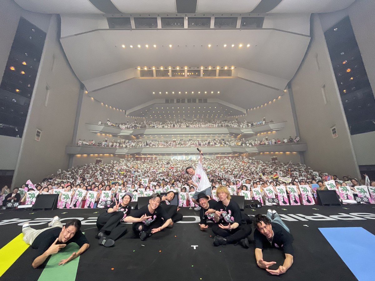 TomokiKiuchi's tweet photo. 6/22ナオト・インティライミ@福岡公演
シンクマスター
ピカチュウジェットで福岡へバキューン🐇
福岡空気が好きだなぁ。
博多ラーメンも頂きまして。
ツアーも終盤🎵
#ナオトインティライミ
#syncmaster
#ピカチュウジェット https://t.co/BkneiY1kXb