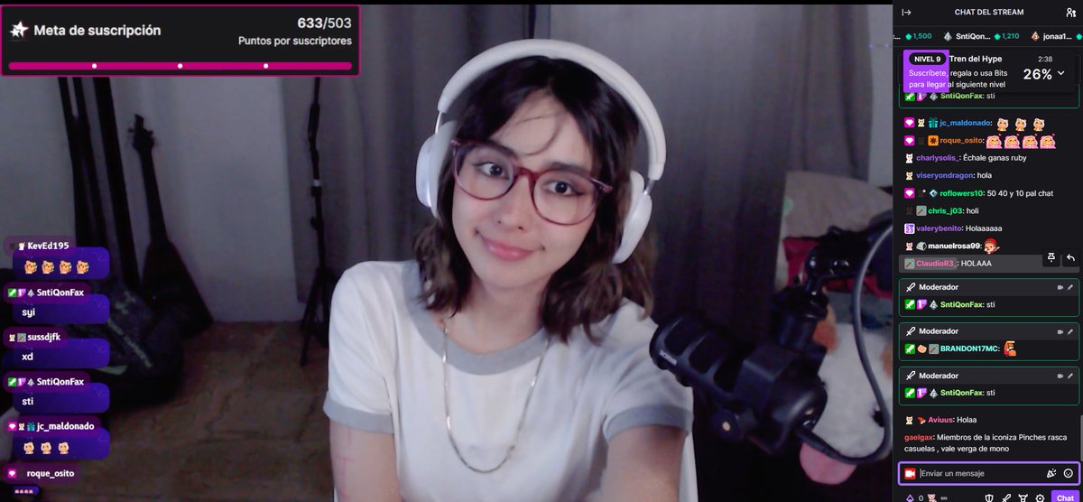 rubyqon_'s tweet image. Feliz:) 💜