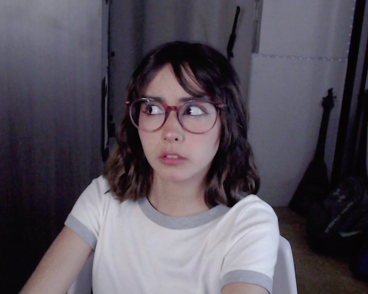 rubyqon_'s tweet image. Feliz:) 💜