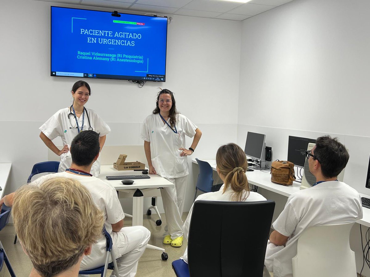Servei d’Urgències Parc Taulí (@urgencies_tauli) on Twitter photo Avui a la #sessióclinica les Dres Alemany i Vidaurrazaga, #MEF d’#anestesiologia i #psiquiatria del <a href="/parctauli/">Consorci Corporació Sanitària Parc Taulí</a> que estan rotant a <a href="/urgencies_tauli/">Servei d’Urgències Parc Taulí</a> ens parlen del maneig del pacient #agitat a #urgències #formaciócontinuada #SomUrgències #SomTaulí Avui a la #sessióclinica les Dres Alemany i Vidaurrazaga, #MEF d’#anestesiologia i #psiquiatria del <a href="/parctauli/">Consorci Corporació Sanitària Parc Taulí</a> que estan rotant a <a href="/urgencies_tauli/">Servei d’Urgències Parc Taulí</a> ens parlen del maneig del pacient #agitat a #urgències #formaciócontinuada #SomUrgències #SomTaulí