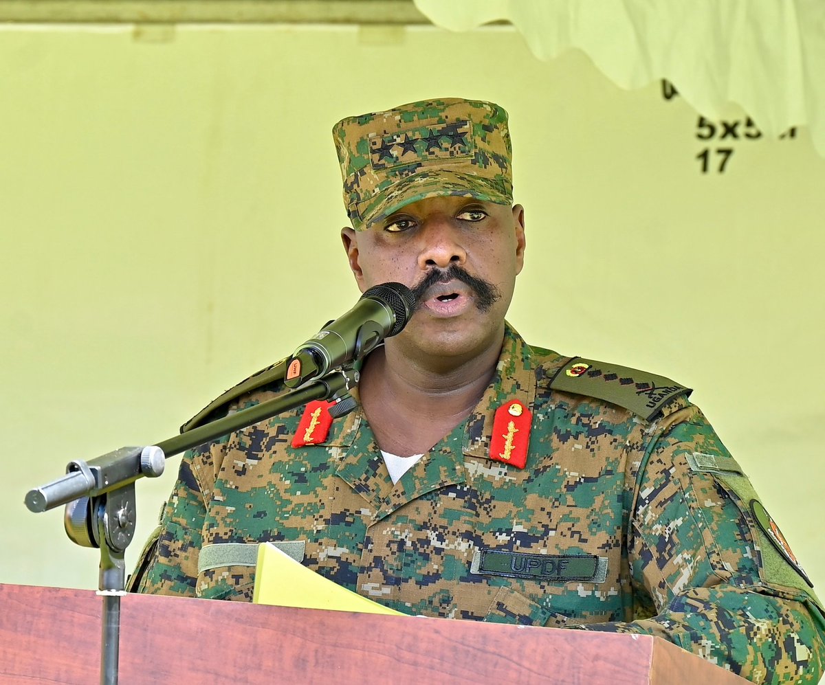 MbahoJoshua's tweet photo. "I believe that corruption and mismanagement of resources too will be a chapter that we will close in the UPDF moving forward." Gen. @mkainerugaba
#ExposeTheCorrupt https://t.co/B5D12ReD5r