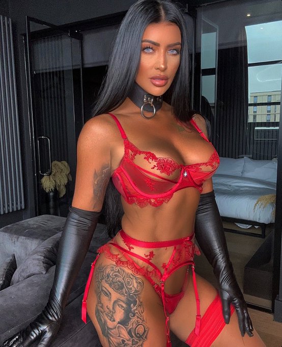 First thought? Be honest 🫣 https://t.co/UNCEtmMIbP