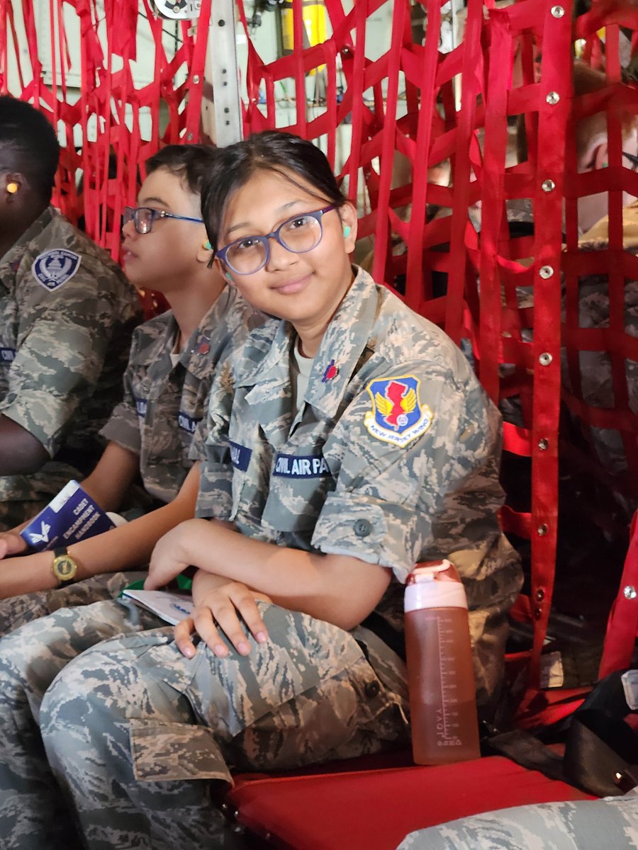 During day 2 of our cadet encampment, cadets did an obstacle course and had the opportunity to tour Marine Corps Air Station Quantico, and fly on a Delaware Air National Guard C-130, among other activities. For more photos, visit photos.cap.gov/Mid-Atlantic-R…. #CivilAirPatrol #CAPCadet
