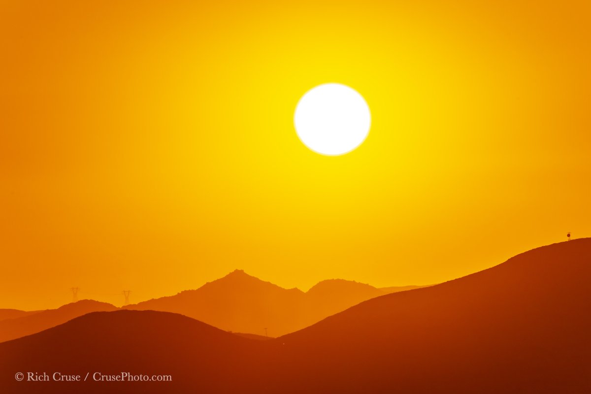 Rich Cruse Photo (@crusephoto) on Twitter photo Another beautiful #sunset in #Menifee #California. #StormHour #ThePhotoHour #CAwx <a href="/VisitCA/">Visit California</a> Another beautiful #sunset in #Menifee #California. #StormHour #ThePhotoHour #CAwx <a href="/VisitCA/">Visit California</a>