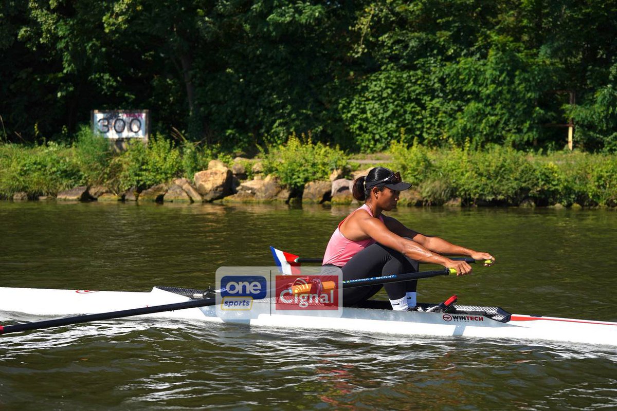OneSportsPHL's tweet photo. Filipina Olympian Joanie Delgaco completed her second day of training with a 16km steady-state rowing session alongside Filipino coach and former Olympian Ed Maerina.

#Paris2024 #100TaongLaban #ParaSaBayan

📸 EJ Palomares https://t.co/tdS9ifZELI